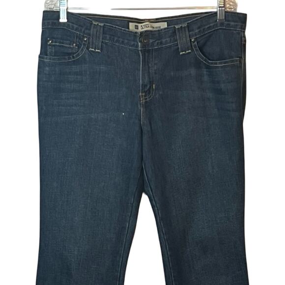 Gap Womens Jeans Size 12 Blue Low Rise Bootcut Embroidered Pockets Zip Close - Picture 3 of 7